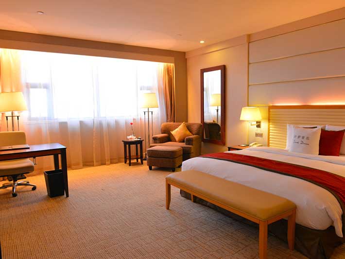 �����׷�